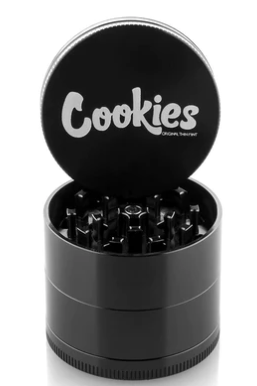 santa-cruz-shredder-4-piece-grinder-cookies